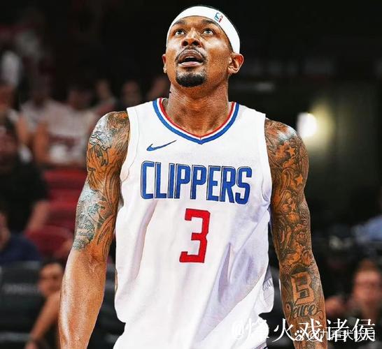 鲍威尔与小凯文波特离开快船后爆发,泰伦卢是否应担责? 鲍威尔与小凯文波特离开快船后爆发,泰伦卢是否应担责?